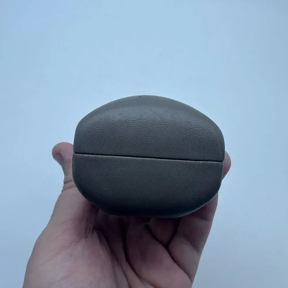 Gray BCBGMAXAZRIA Glasses Sunglass Case Velvet Inside
